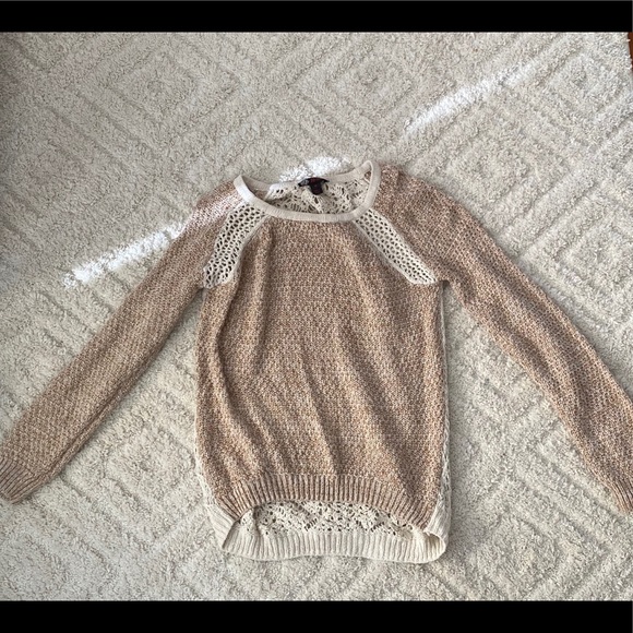 Jj basics size medium sweater - Picture 1 of 2
